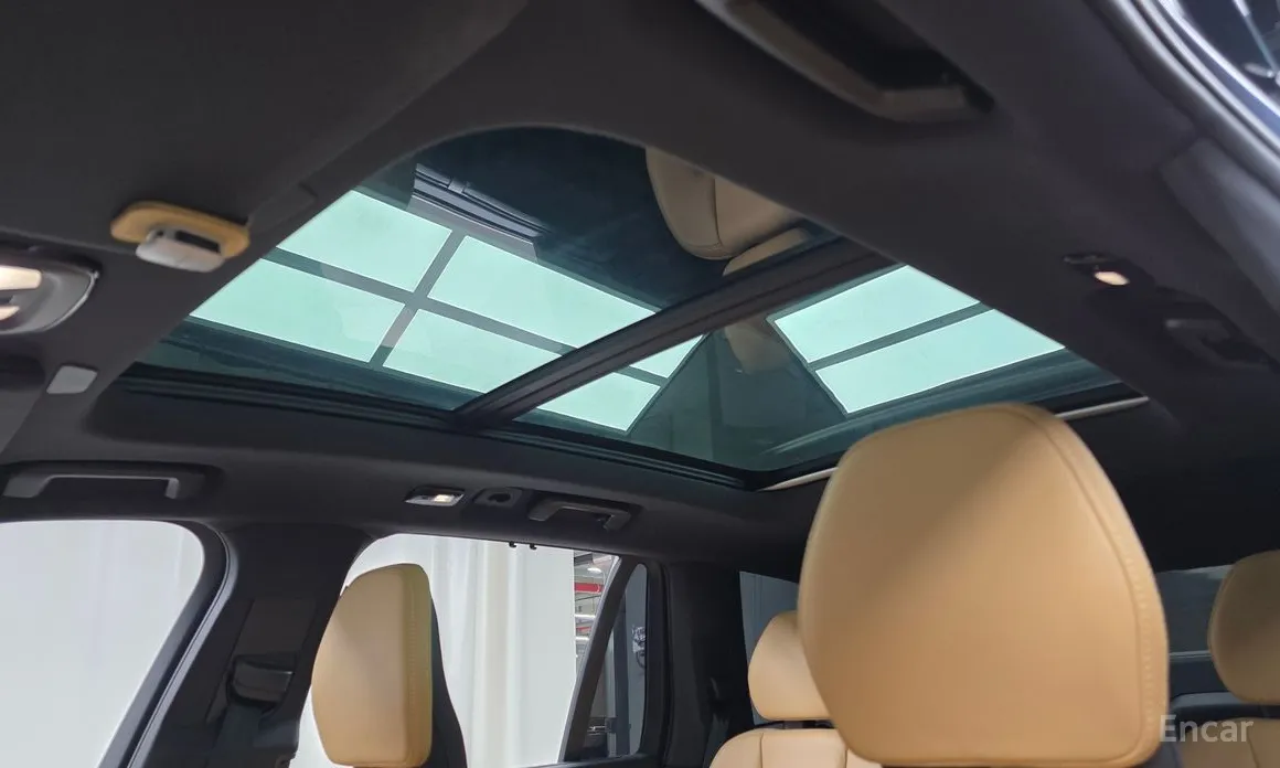 Фото 19 - Volvo XC90