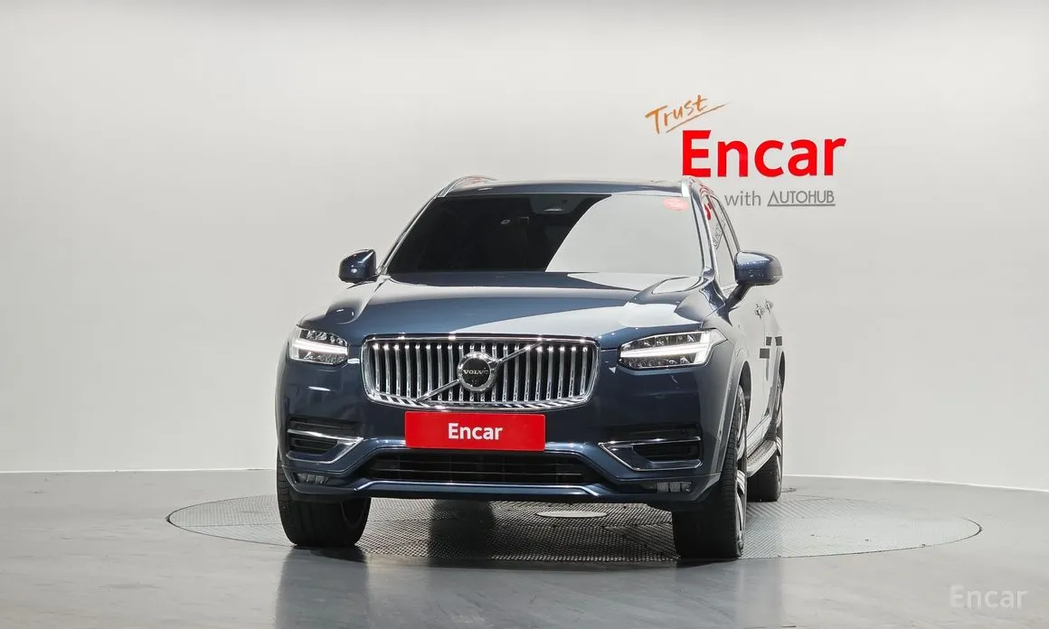 Фото 3 - Volvo XC90