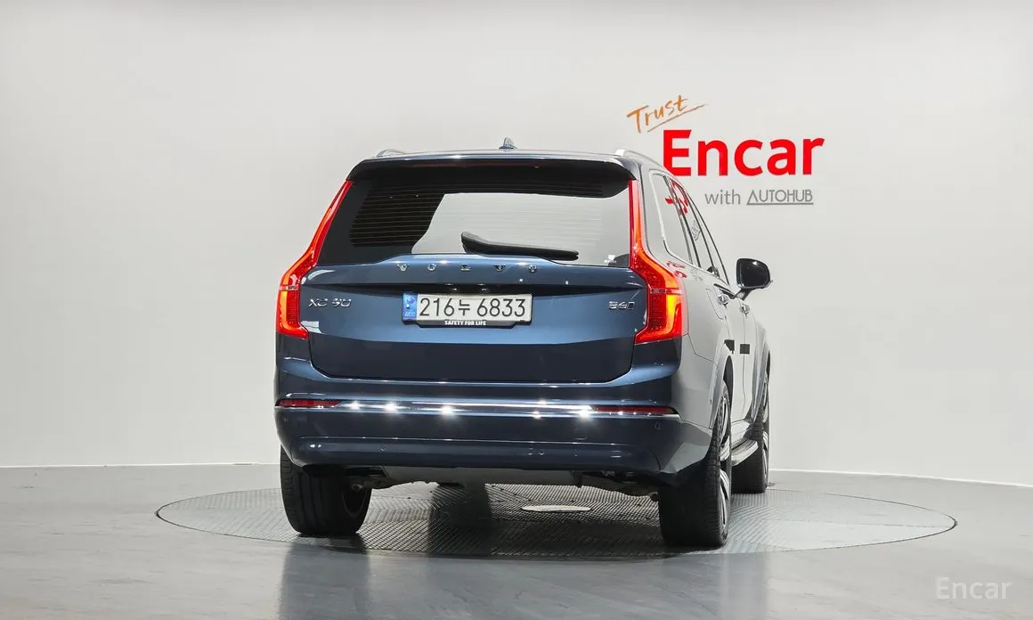 Фото 4 - Volvo XC90