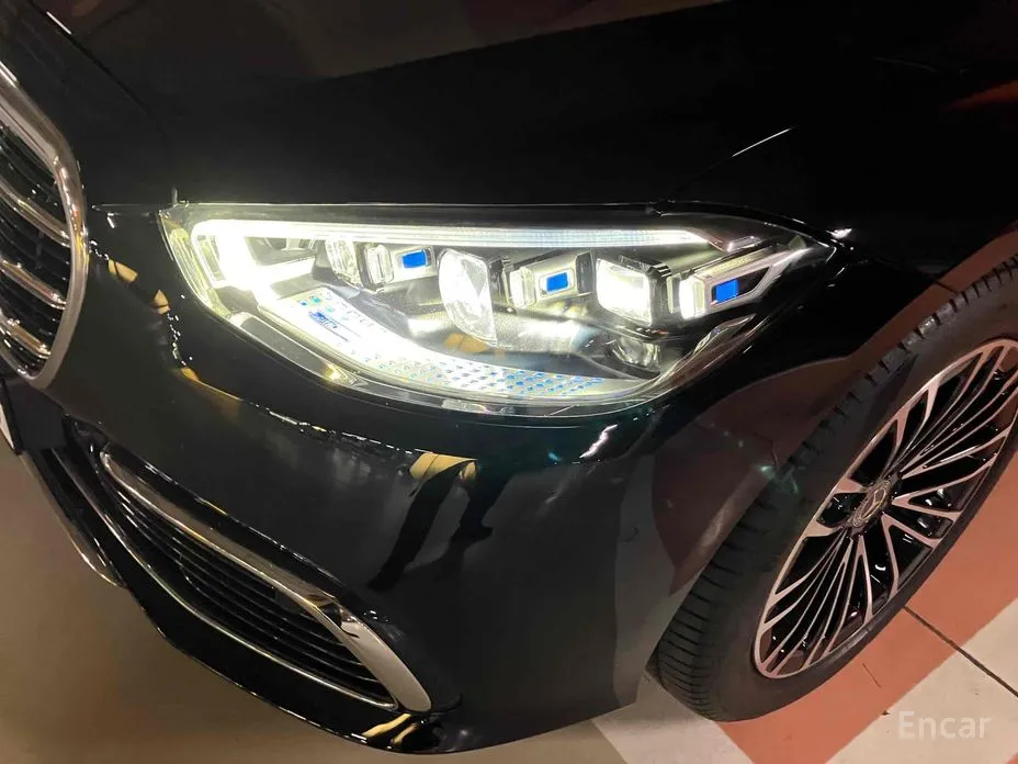 Фото 11 - Mercedes-Benz S-Class