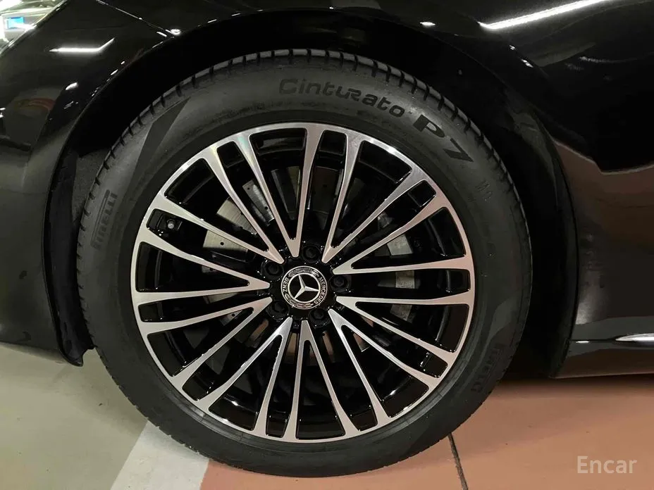 Фото 3 - Mercedes-Benz S-Class