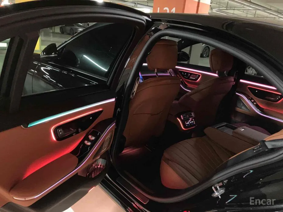 Фото 7 - Mercedes-Benz S-Class