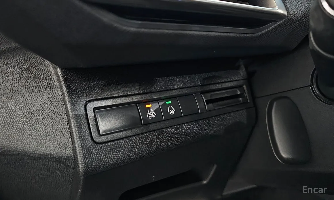 Фото 14 - Peugeot 3008