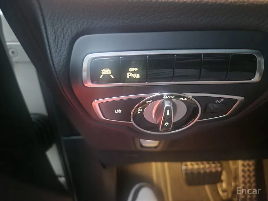 Фото 10 - Mercedes-Benz G-Class