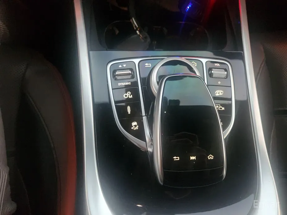 Фото 11 - Mercedes-Benz G-Class