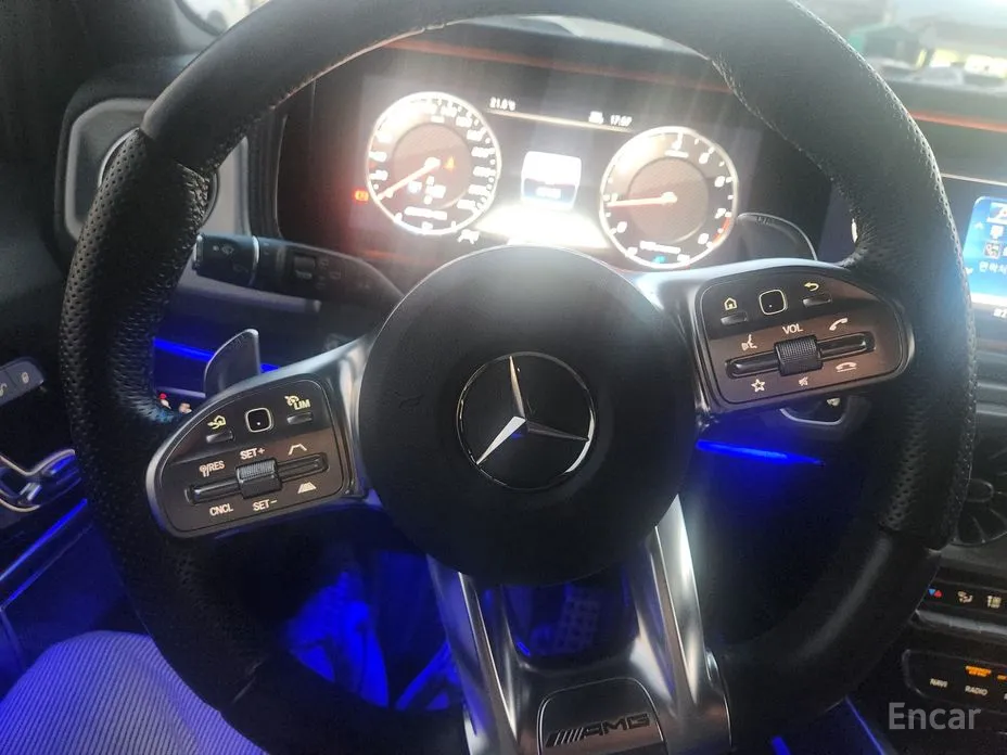 Фото 13 - Mercedes-Benz G-Class