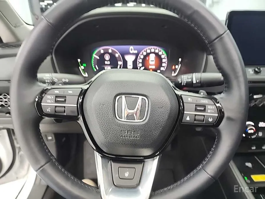 Фото 9 - Honda Accord