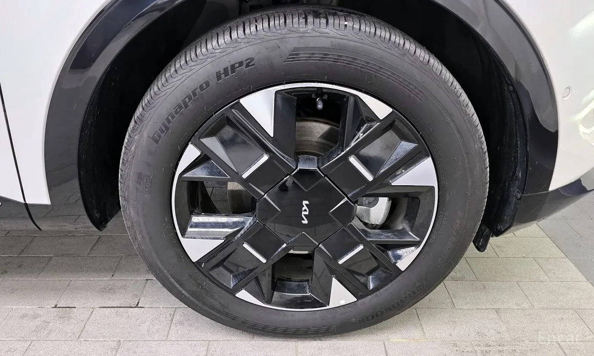 Фото 5 - Kia Sportage