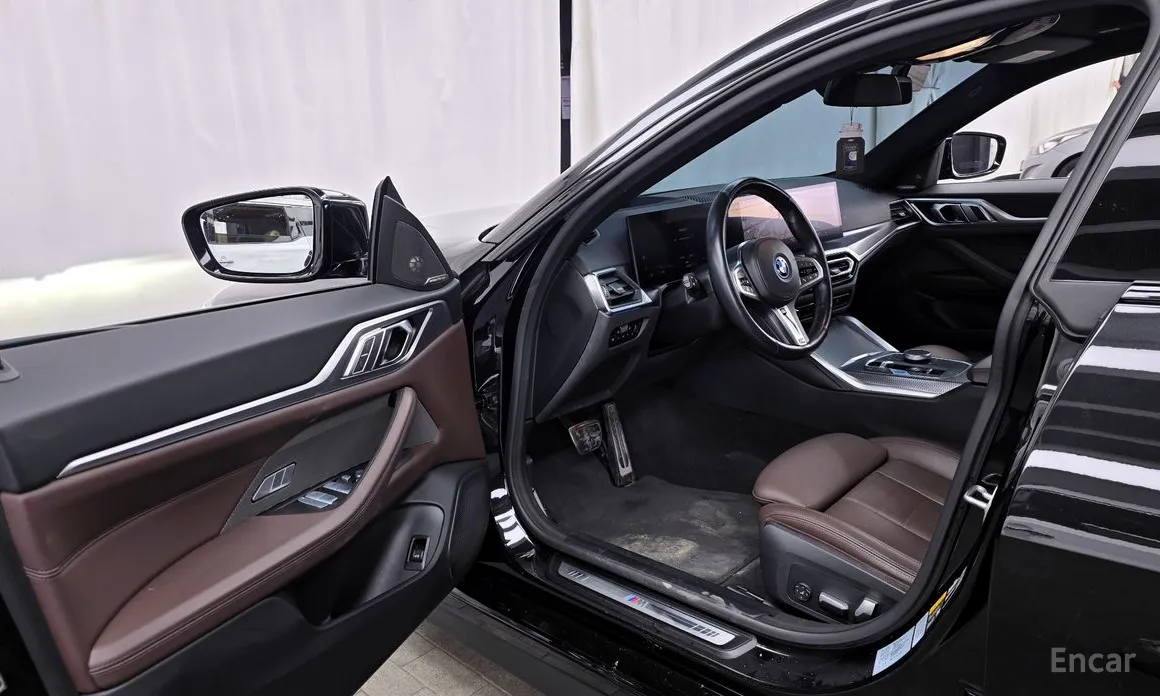 Фото 10 - BMW i4