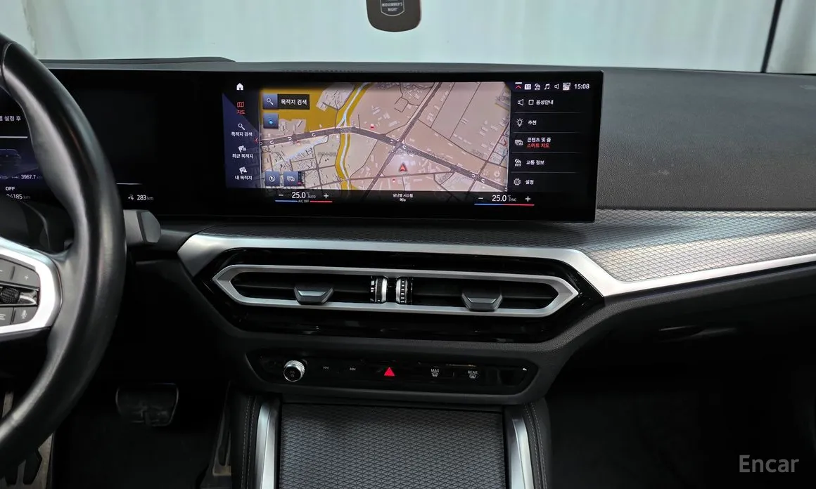 Фото 14 - BMW i4