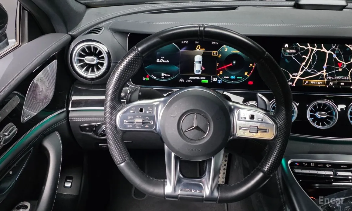 Фото 13 - Mercedes-Benz AMG GT