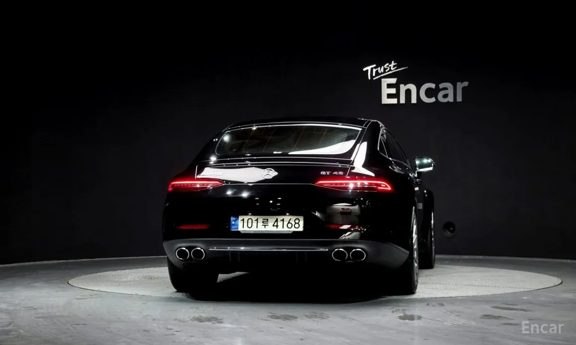 Фото 4 - Mercedes-Benz AMG GT