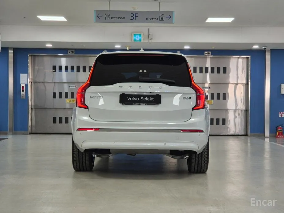 Фото 3 - Volvo XC90
