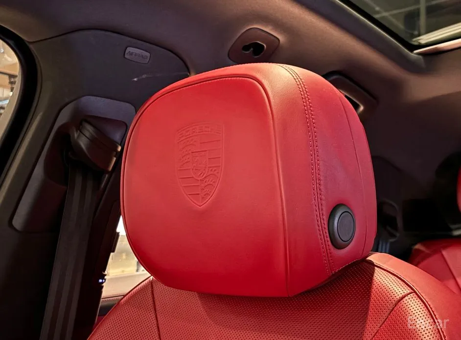 Фото 14 - Porsche Cayenne