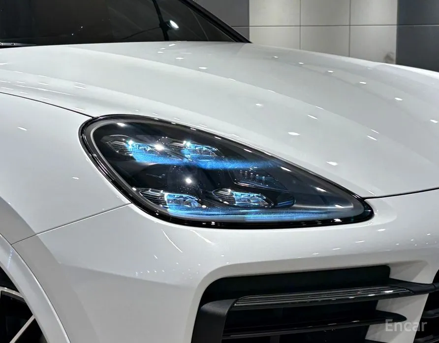 Фото 5 - Porsche Cayenne