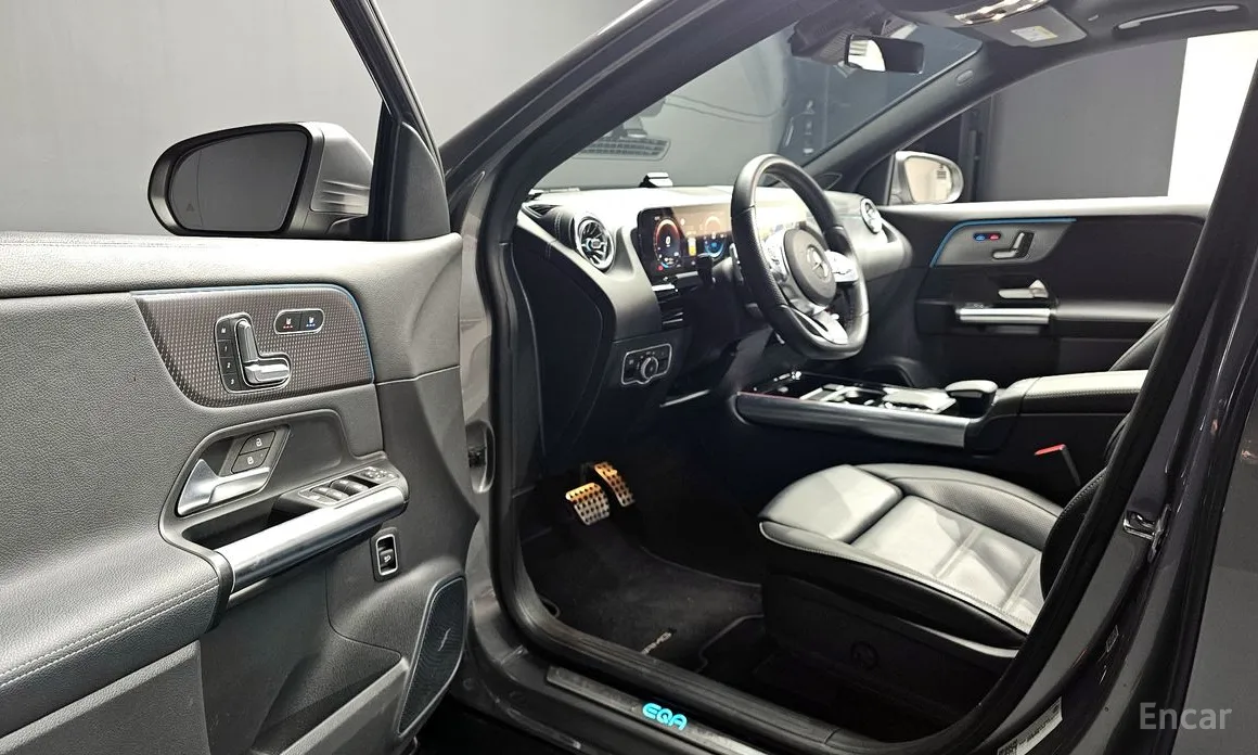 Фото 12 - Mercedes-Benz EQA