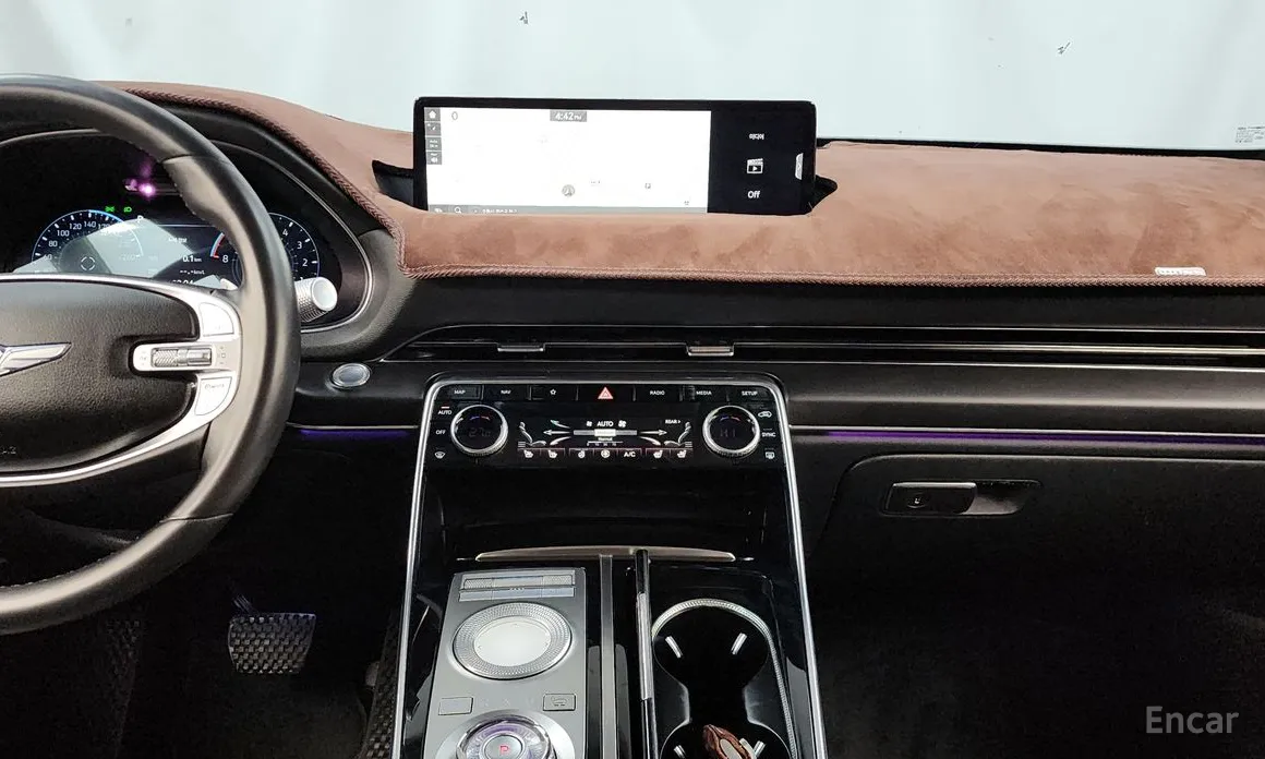 Фото 14 - Genesis GV80