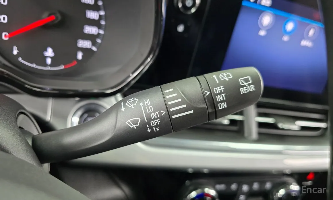 Фото 19 - Chevrolet Trax