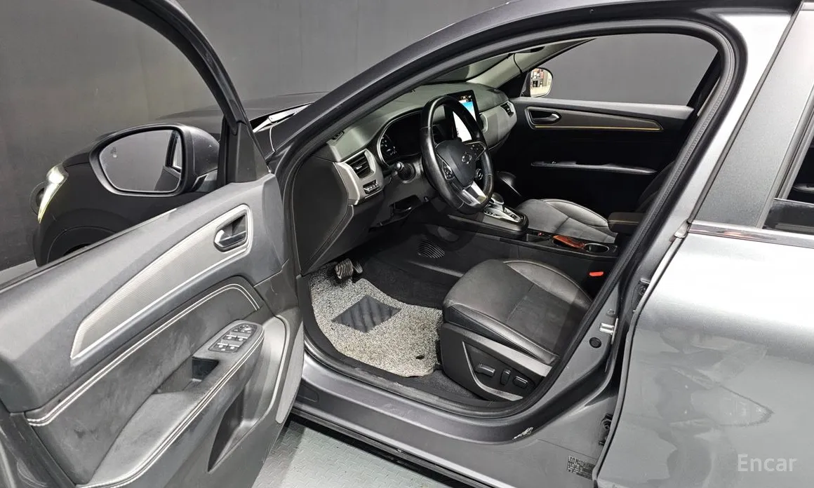 Фото 10 - Renault XM3