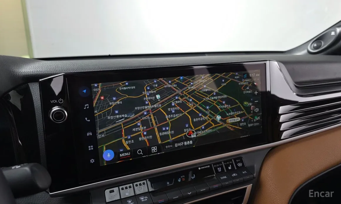 Фото 16 - Toyota Camry