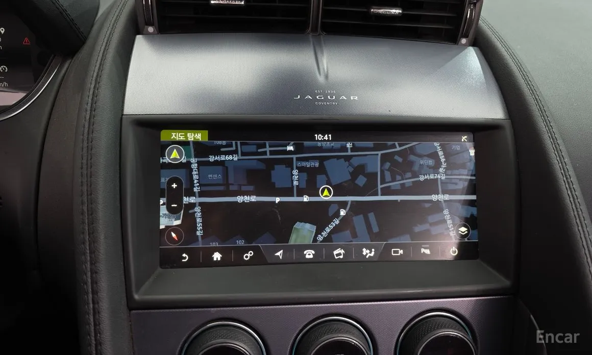 Фото 14 - Jaguar F-Type