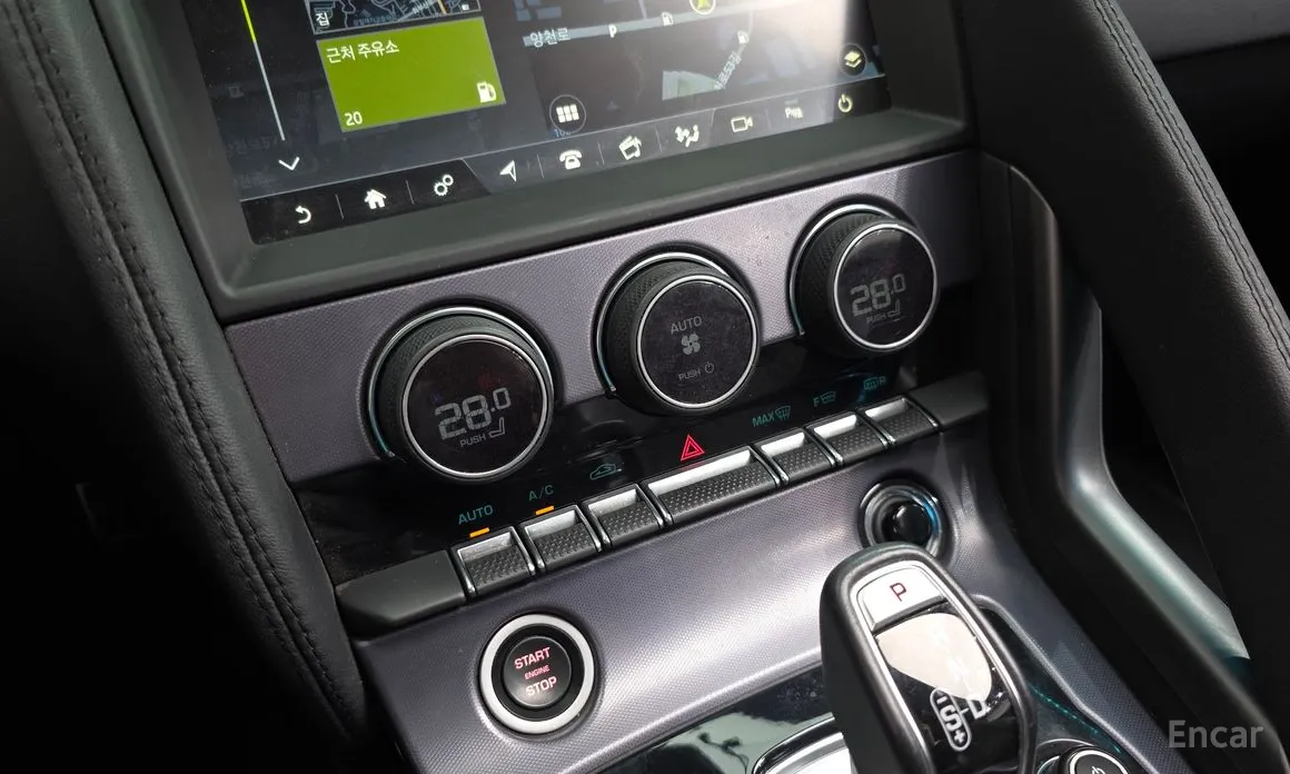 Фото 16 - Jaguar F-Type