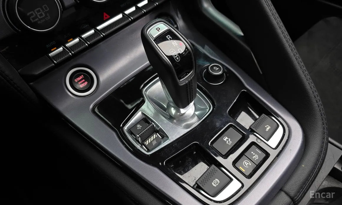 Фото 9 - Jaguar F-Type