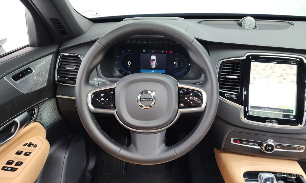 Фото 13 - Volvo XC90