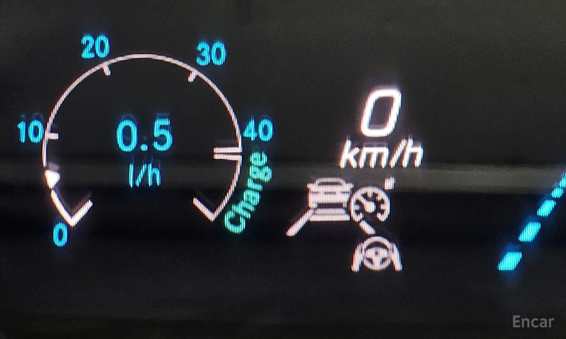 Фото 19 - Mercedes-Benz E-Class