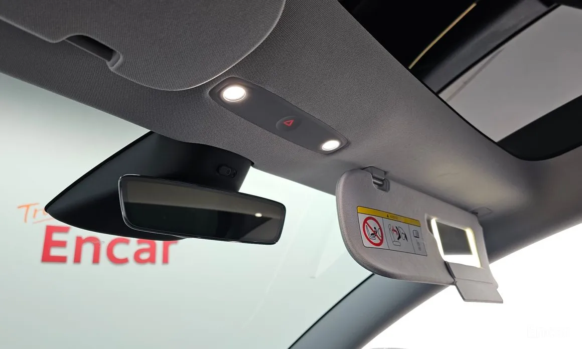 Фото 18 - Tesla Model 3