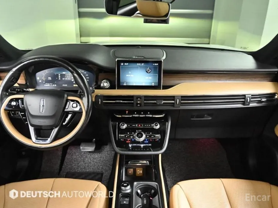 Фото 7 - Lincoln Corsair