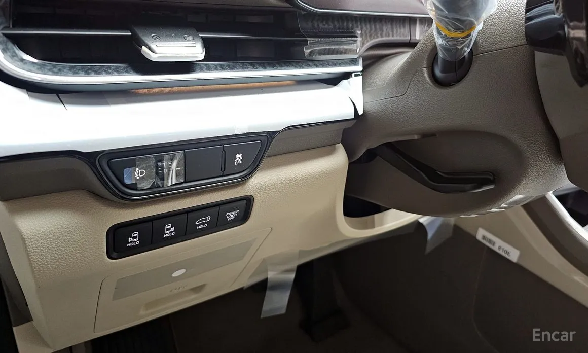 Фото 14 - Kia Carnival