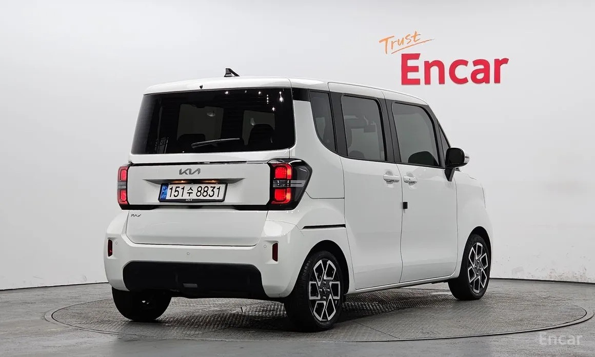 Фото 2 - Kia Ray