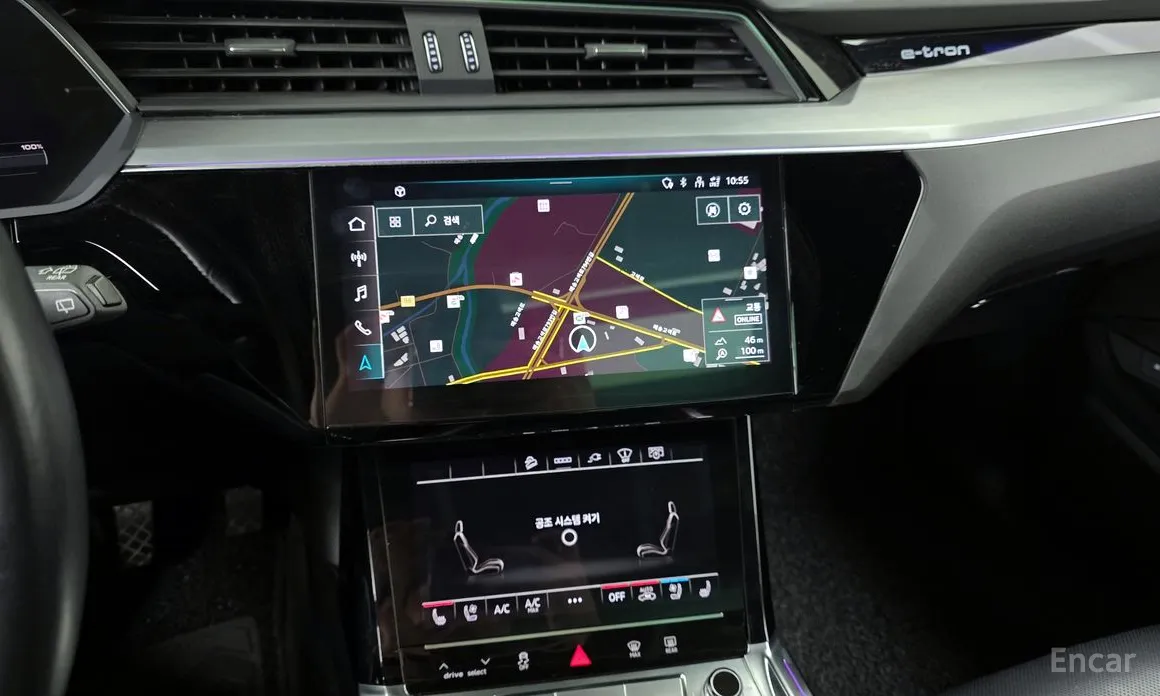 Фото 14 - Audi e-tron