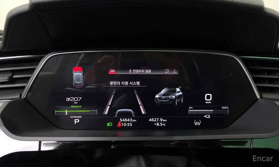 Фото 8 - Audi e-tron