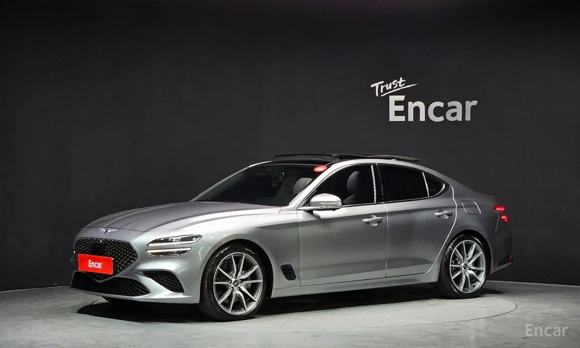 Фото 1 - Genesis G70