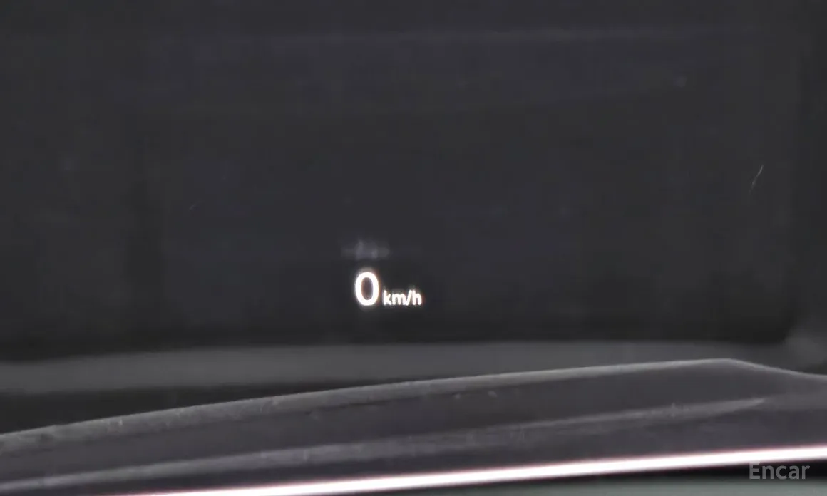 Фото 18 - Genesis G70