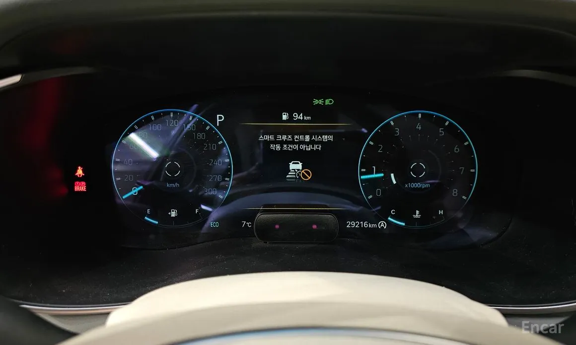 Фото 8 - Genesis G70