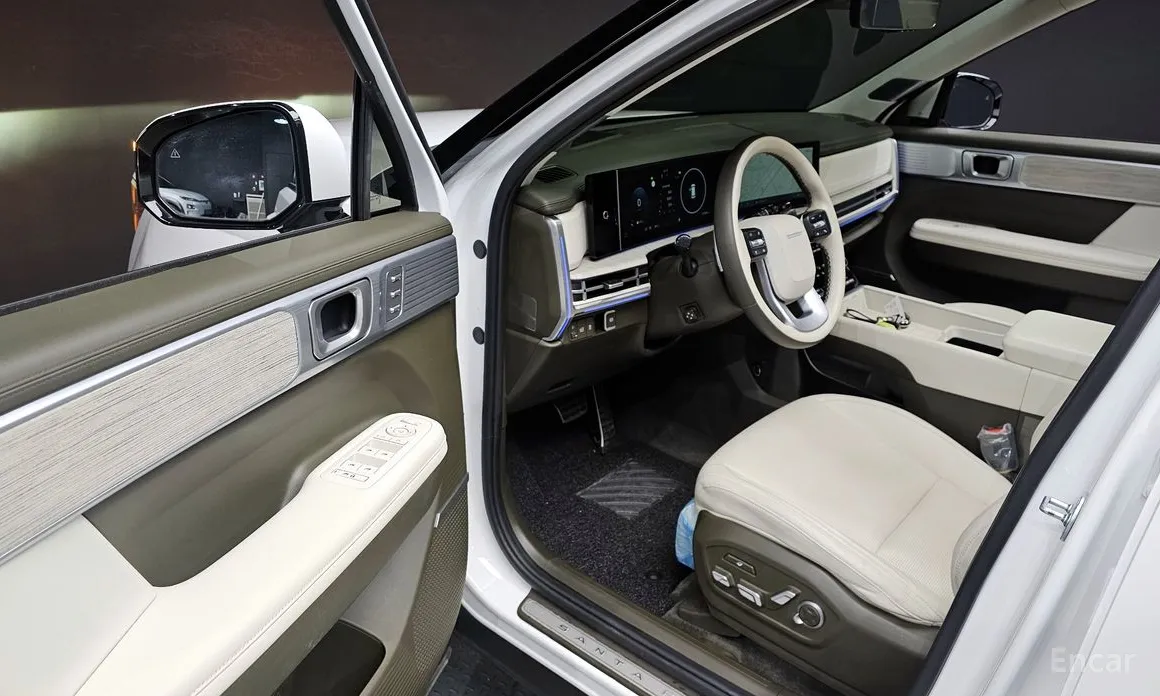 Фото 11 - Hyundai Santa Fe