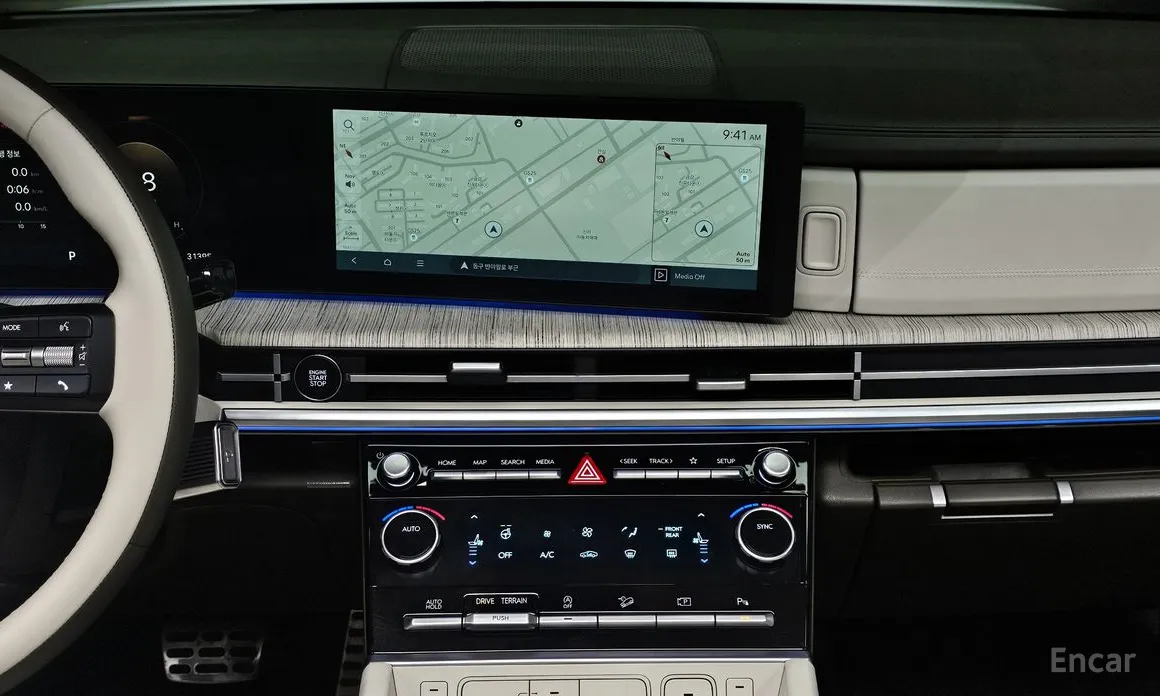 Фото 14 - Hyundai Santa Fe