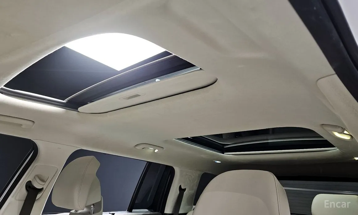 Фото 20 - Hyundai Santa Fe