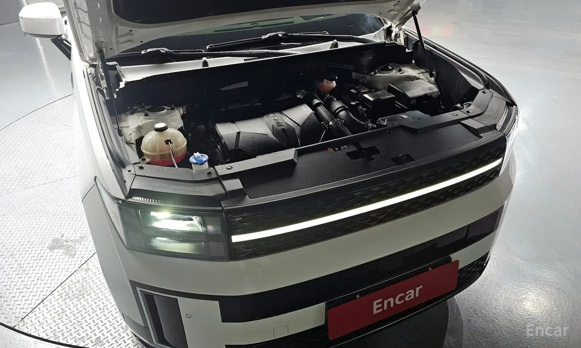 Фото 6 - Hyundai Santa Fe