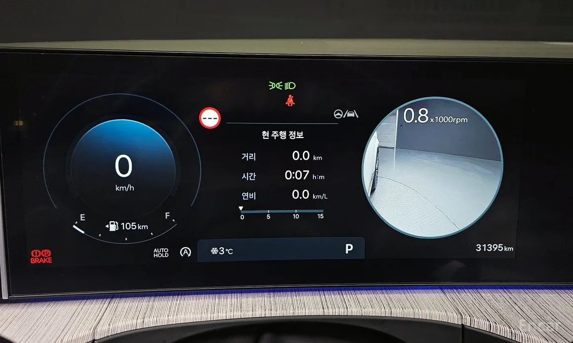 Фото 8 - Hyundai Santa Fe