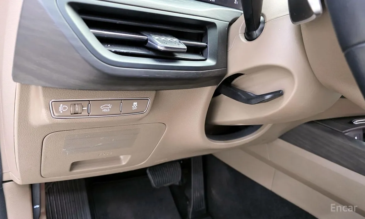 Фото 14 - Kia K8