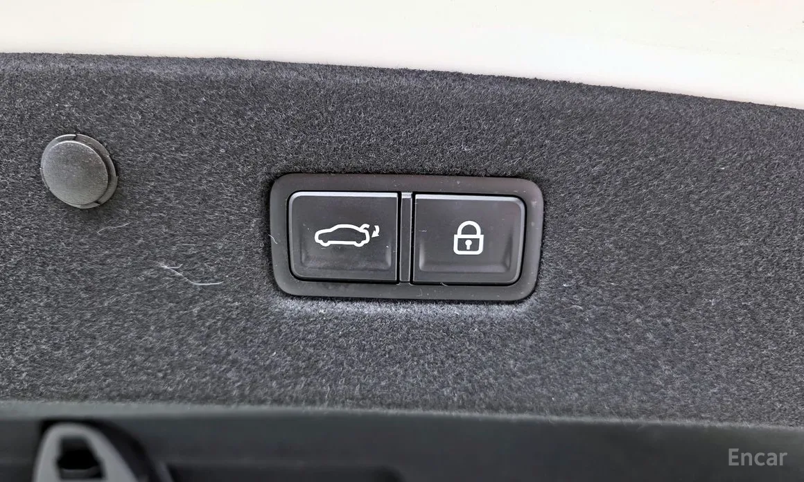 Фото 18 - Kia K8