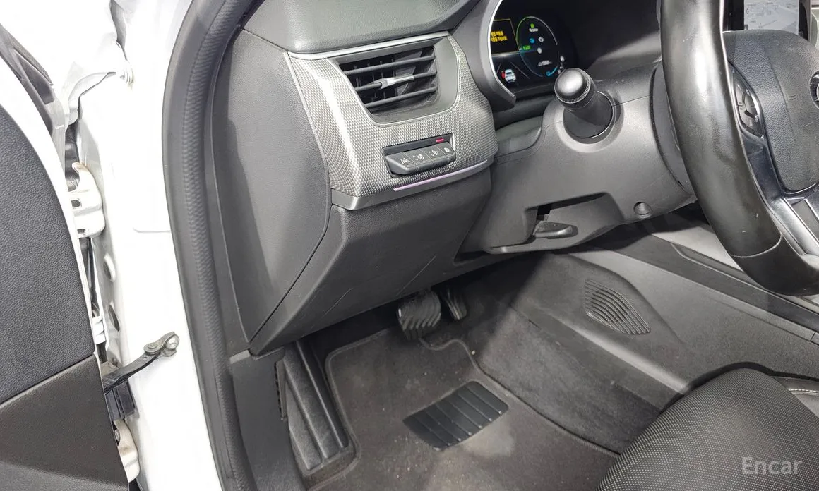 Фото 14 - Renault XM3