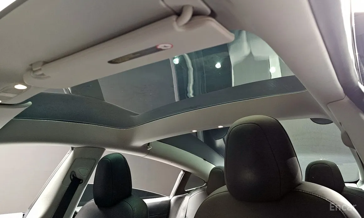 Фото 19 - Tesla Model 3