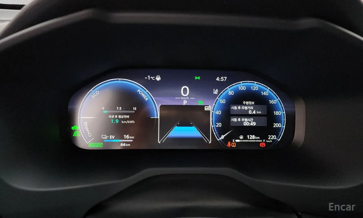 Фото 8 - Toyota RAV4