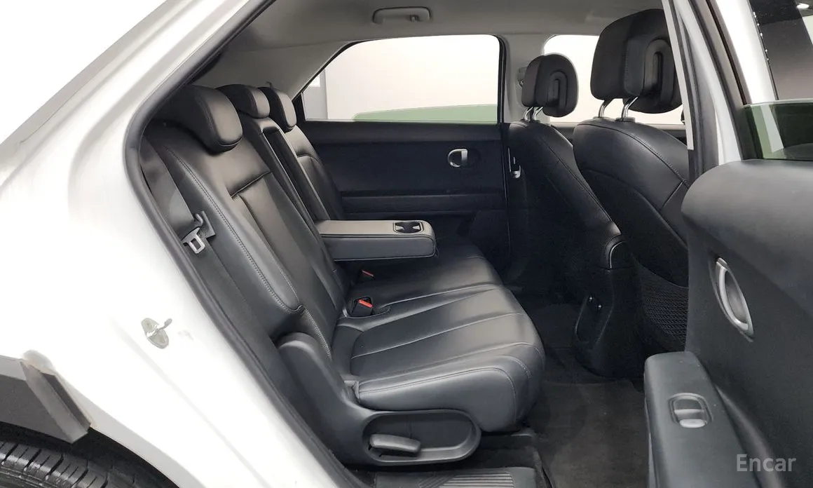 Photo 12 - Hyundai Ioniq 5