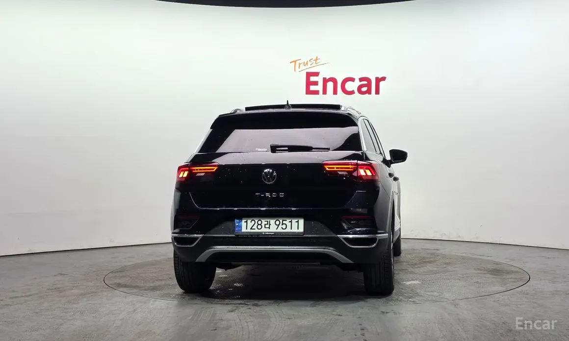 Фото 4 - Volkswagen T-Roc